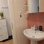 Irema Urban Pallady - Free Parking Apartman *