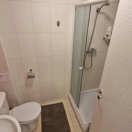 Irema Urban Pallady - Free Parking Бухарест