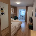 Irema Urban Pallady - Free Parking Апартаменти